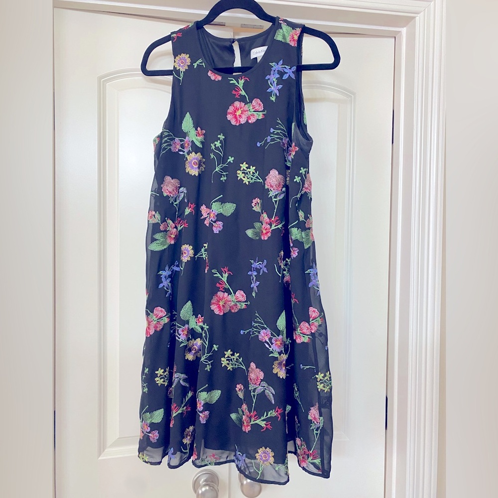 Calvin Klein women’s floral dress